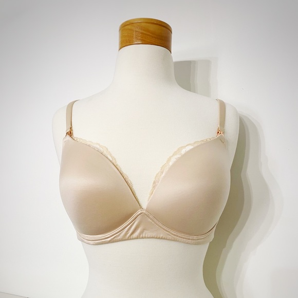 SET of Victoria Secret Padded and Wireless Maternity / Nursing Bras - 34DD - Picture 8 of 16